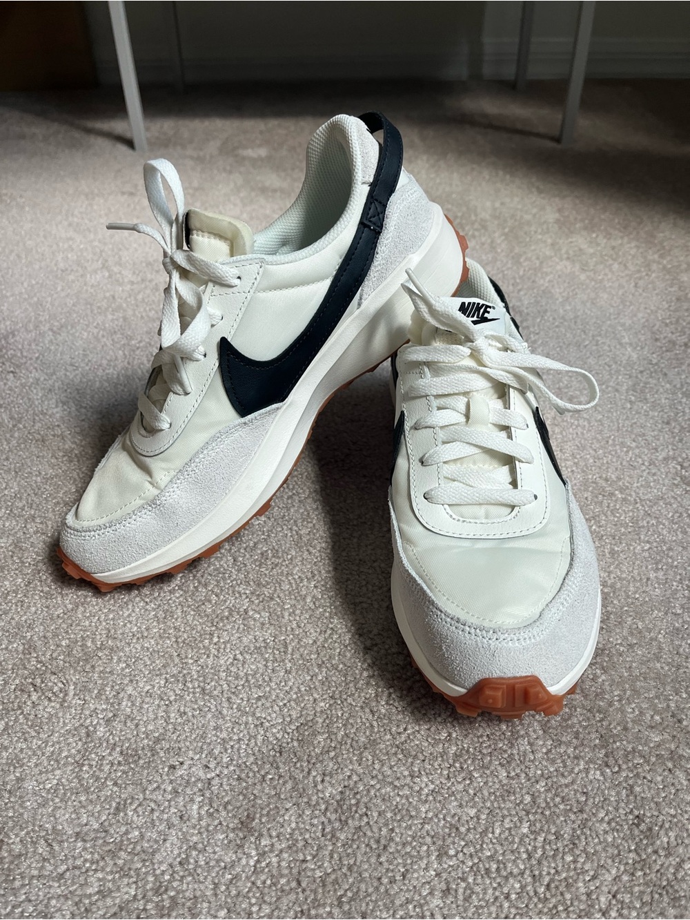 Nike Waffle Debut Sneaker size 9